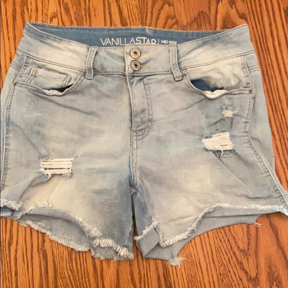 Light wash distressed jean shorts